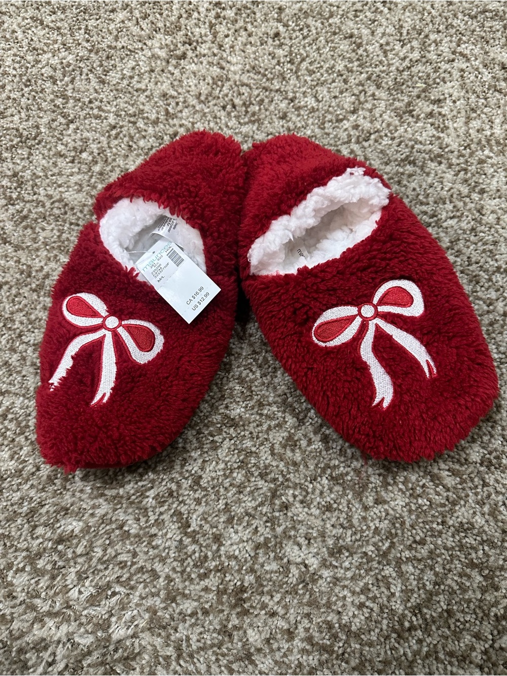 Maurices Red Plush Slip-On Slippers with White Bow Accent (new with tags)